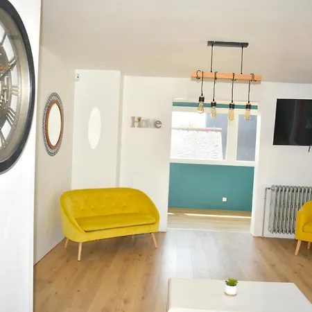 A 2mn De La Plage, Maison Avec Grand Terrain Clos